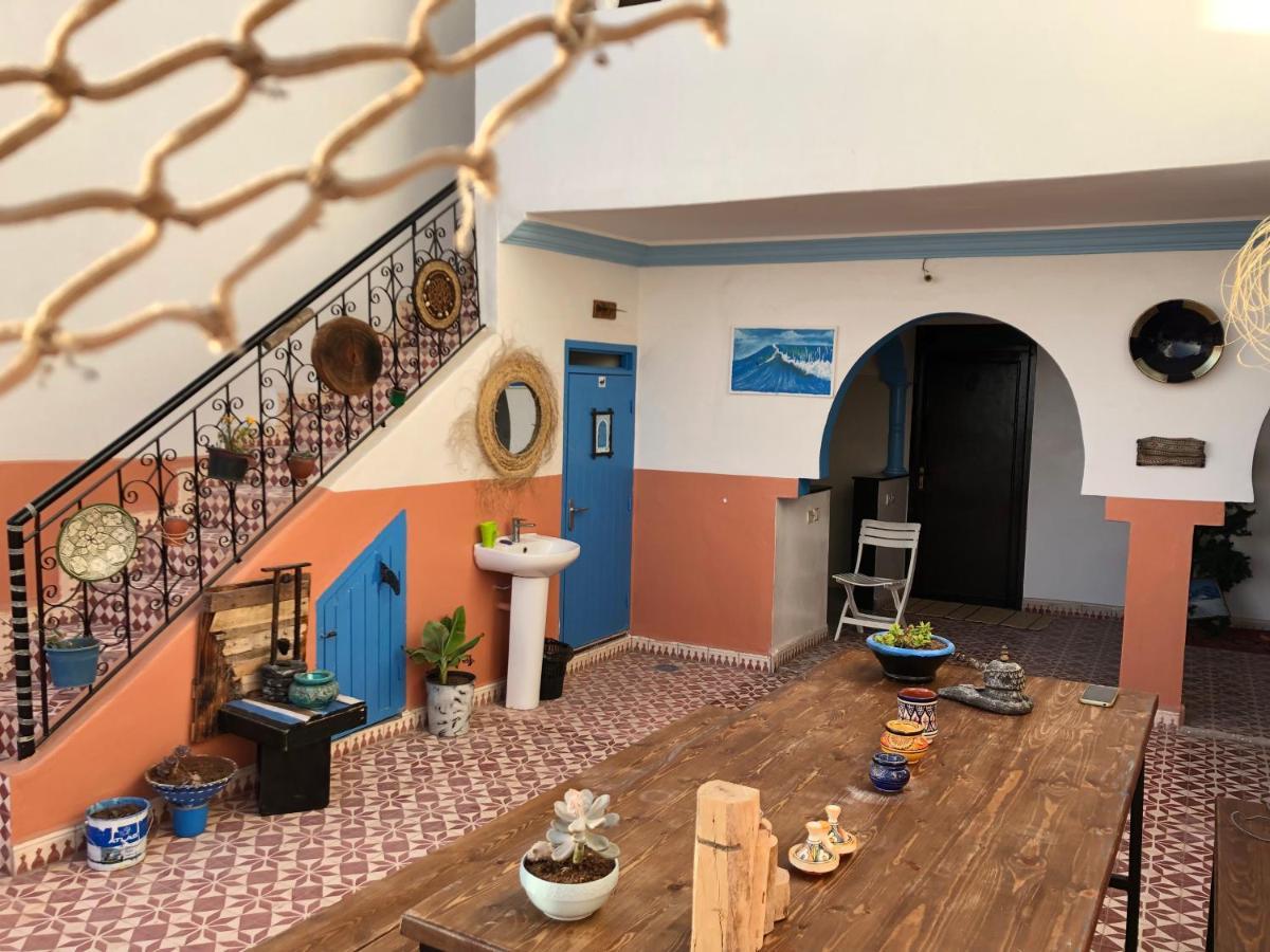 לינה וארוחת בוקר טגזוט Binic Surf House מראה חיצוני תמונה
