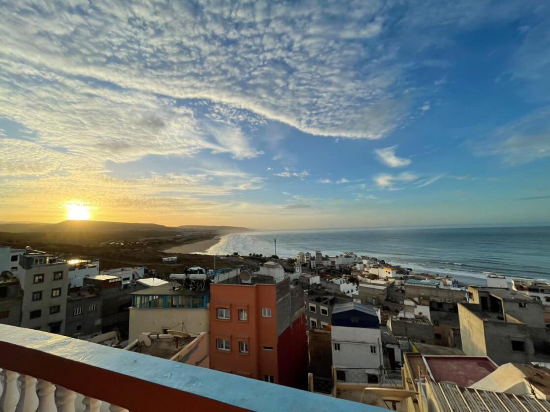 לינה וארוחת בוקר טגזוט Binic Surf House מראה חיצוני תמונה