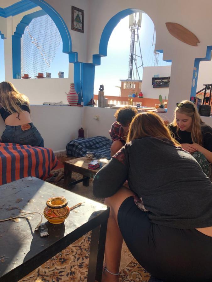 לינה וארוחת בוקר טגזוט Binic Surf House מראה חיצוני תמונה